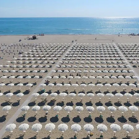 Sona Mobilhome * Lido di Spina