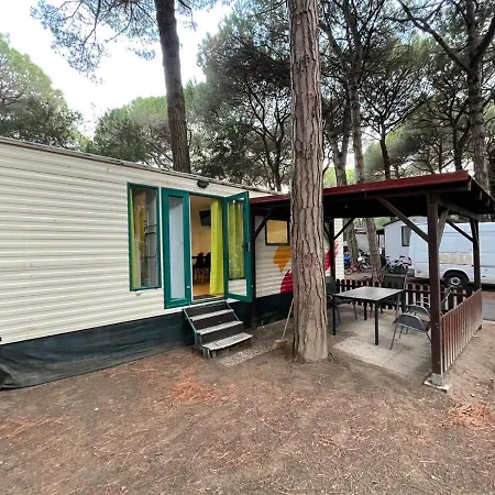 Üdülőpark Sona Mobilhome Lido di Spina